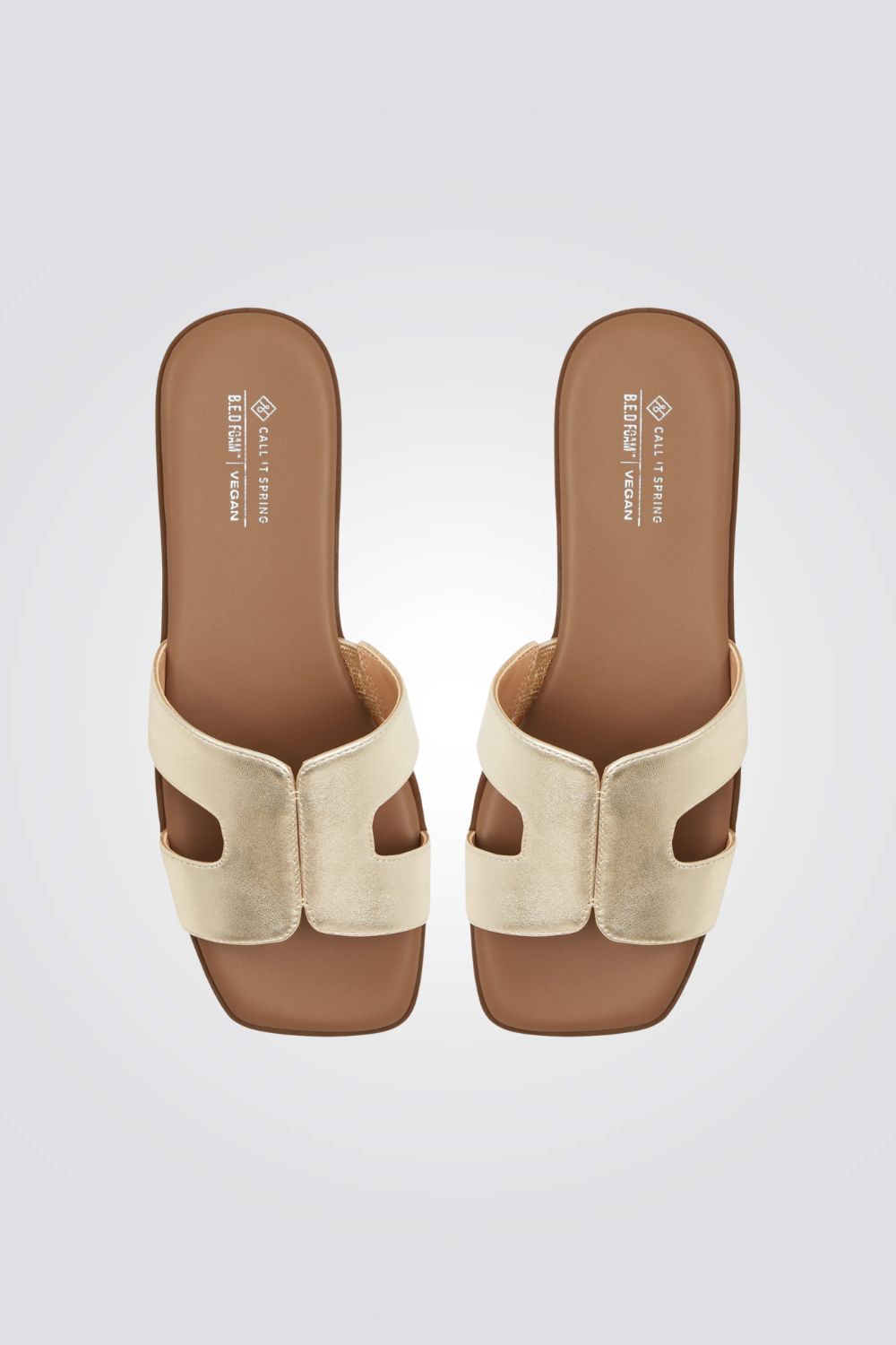 כפכף רצועות בצבע זהב