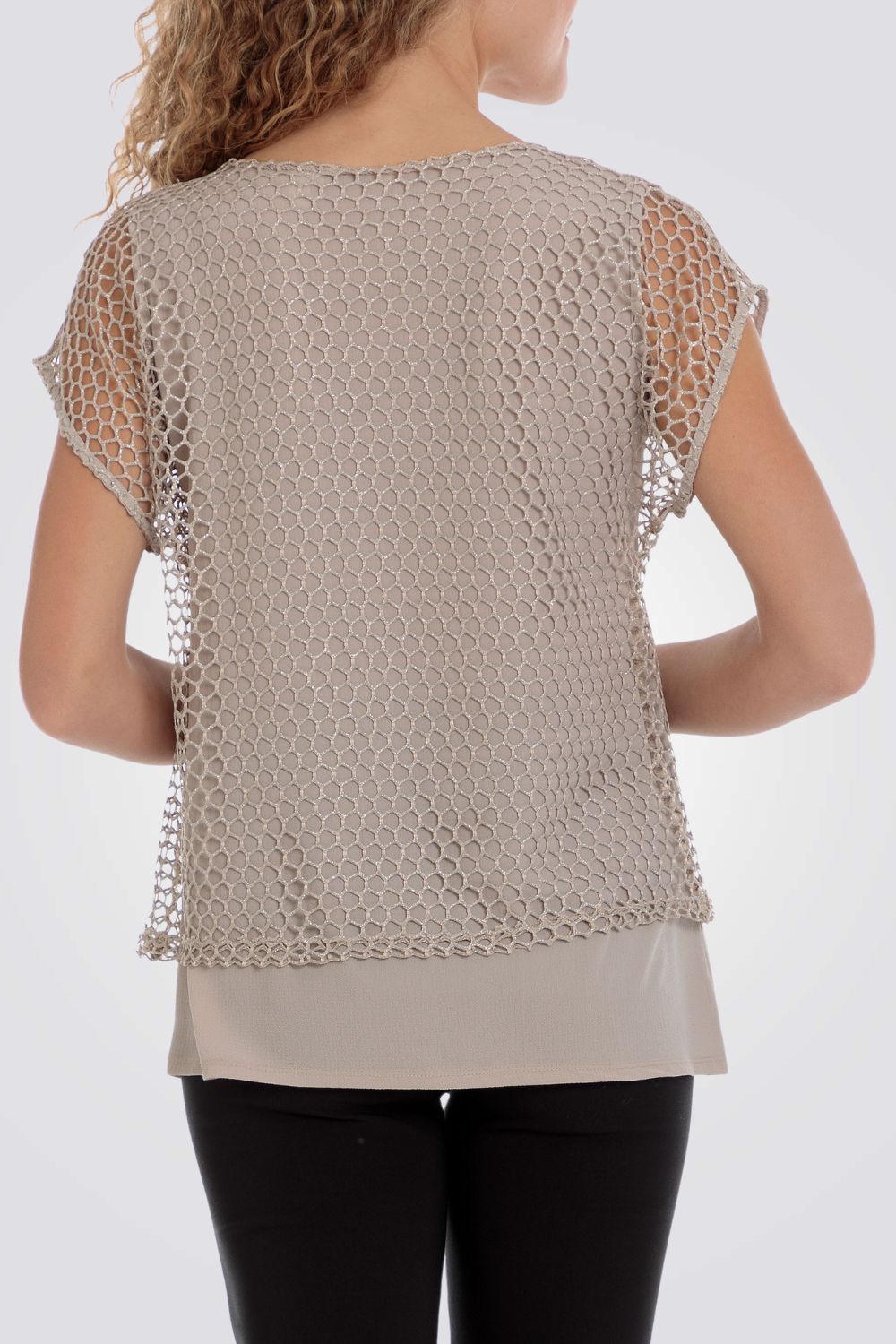 חולצה עם רשת