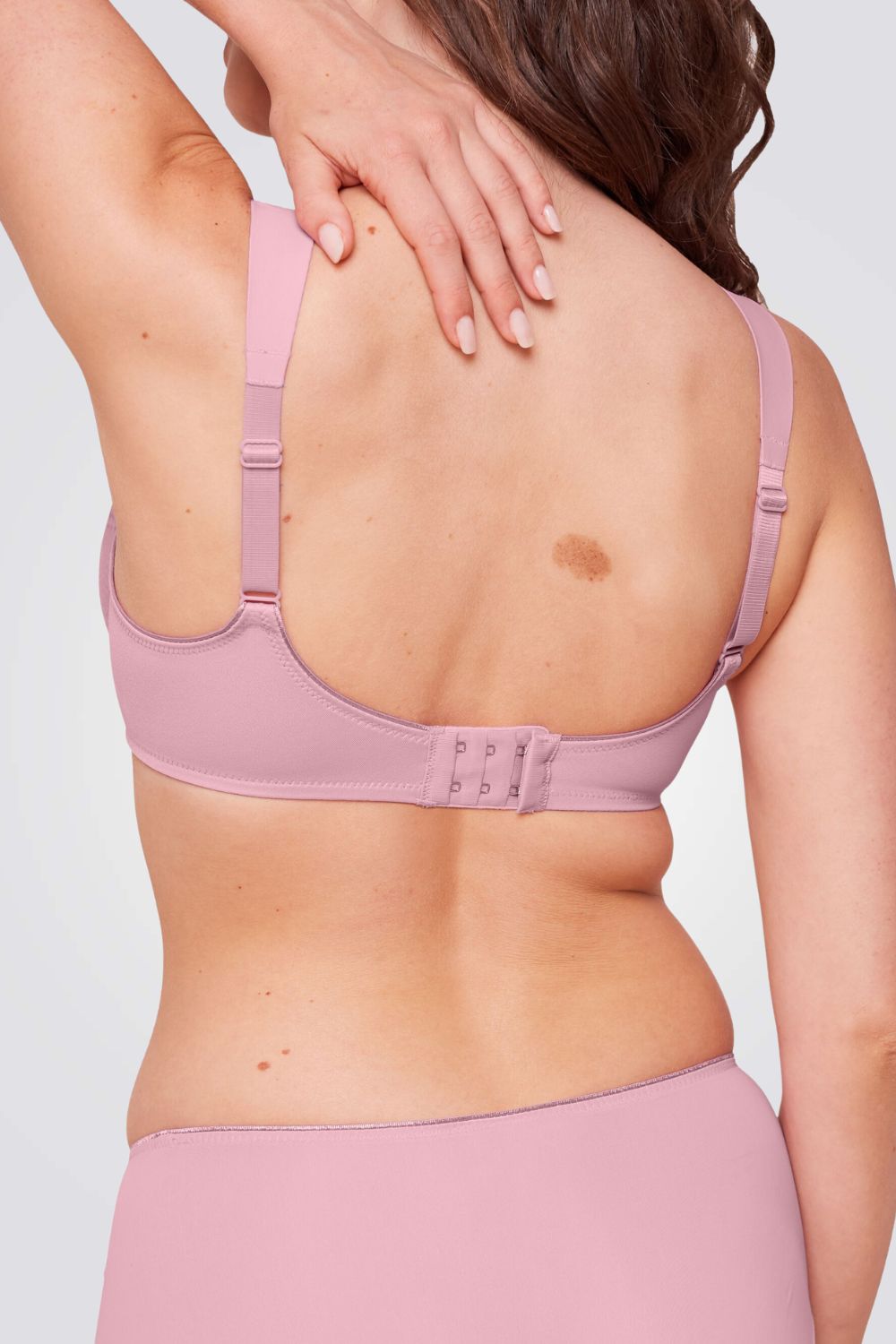 חזייה מינימייזר Essential Minimizer W X בצבע סגול