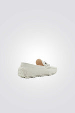 מוקסין בצבע בז'