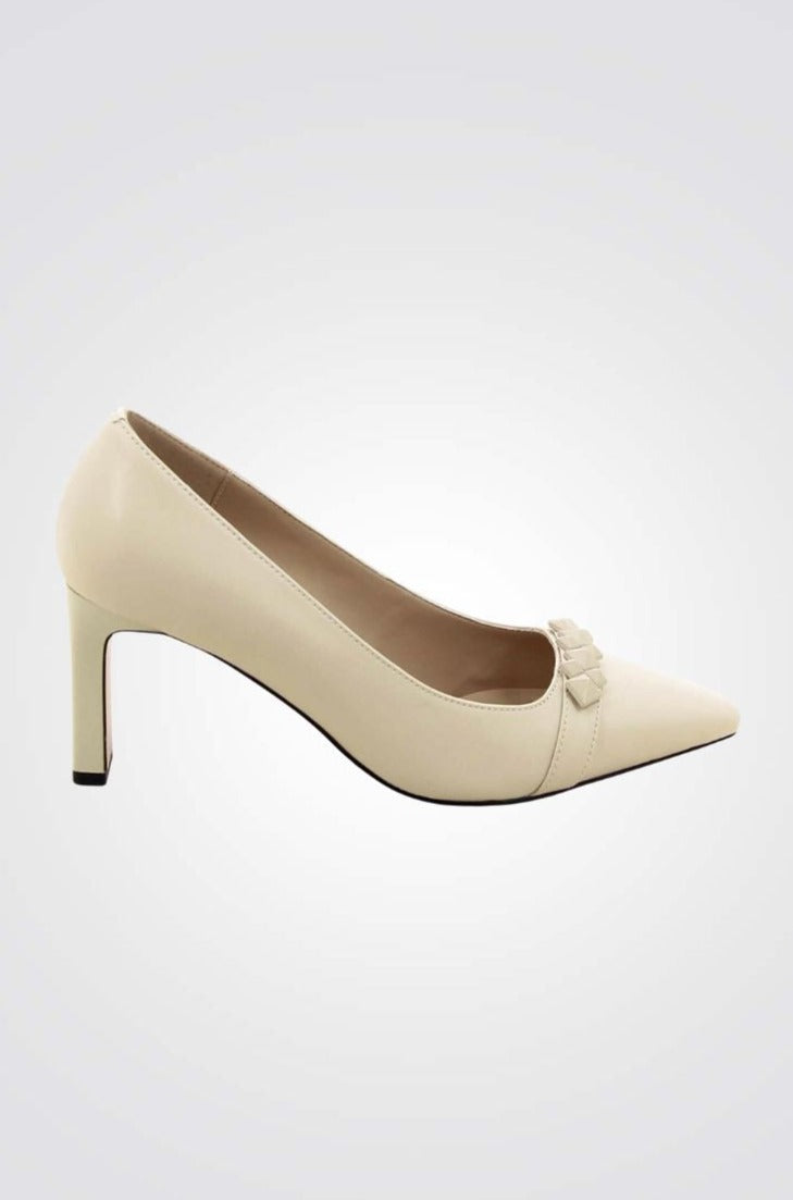 נעלי עקב אלגנטיות