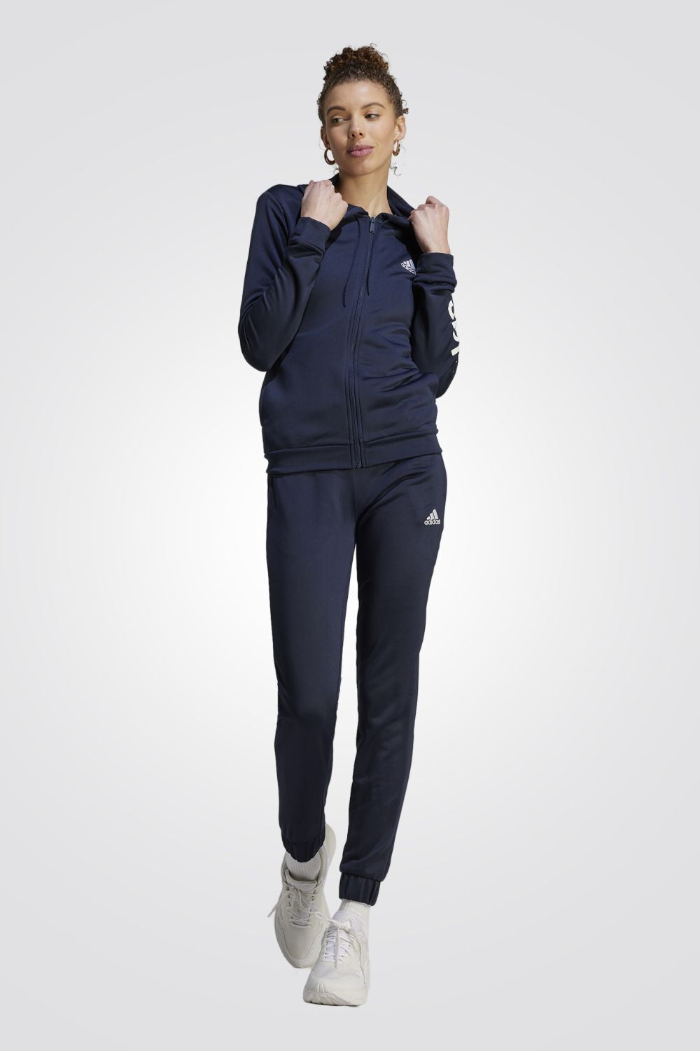 חליפת אימון לנשים  Linear  בצבע נייבי ולבן