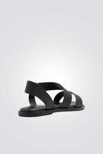 כפכף עקב בצבע שחור