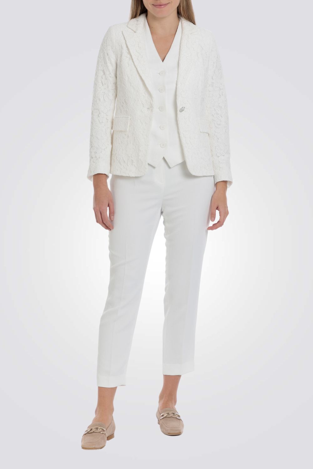 מכנס בצבע לבן