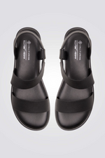 כפכף עקב בצבע שחור