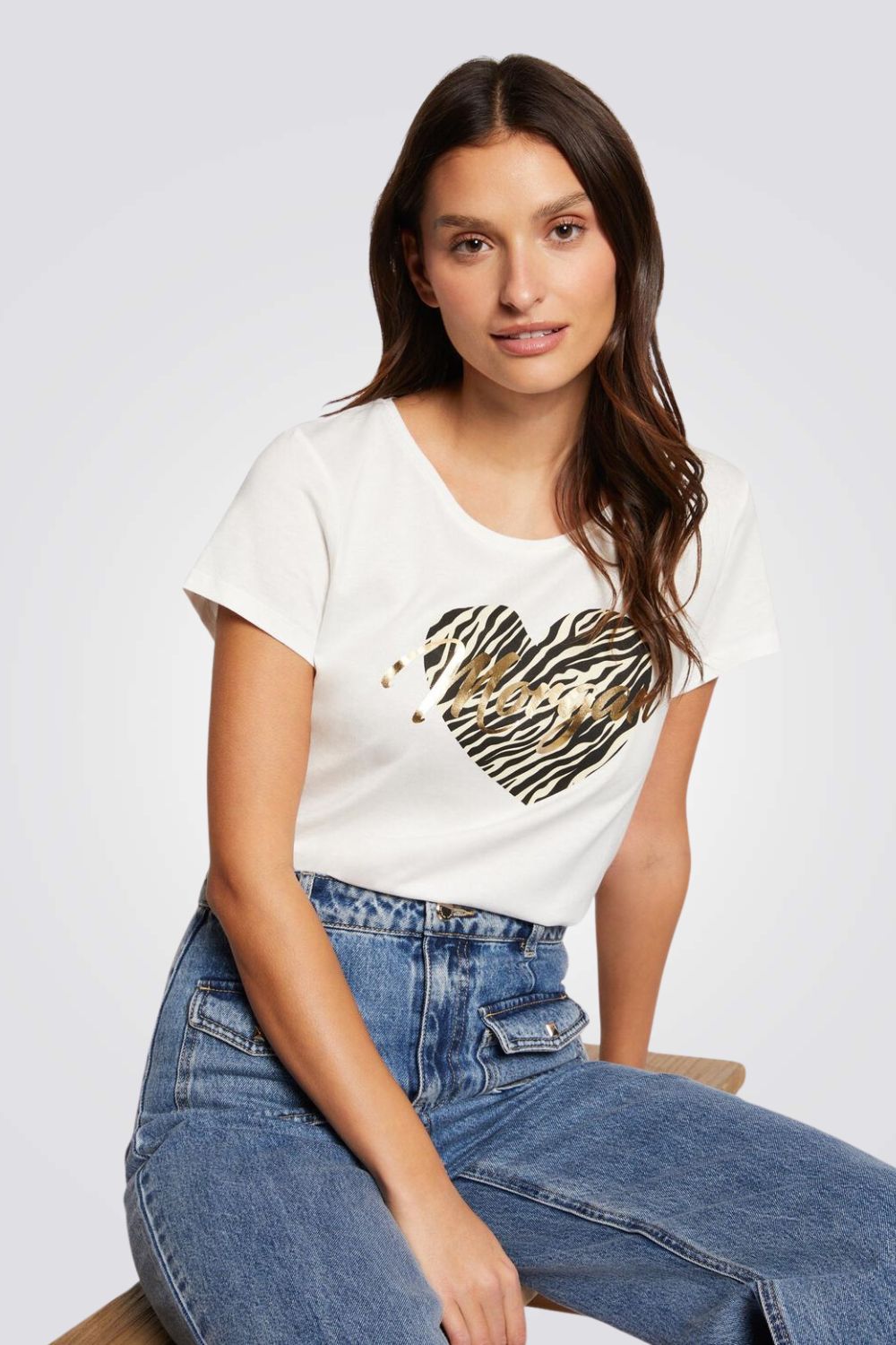 חולצת טי עם הדפס מנומר