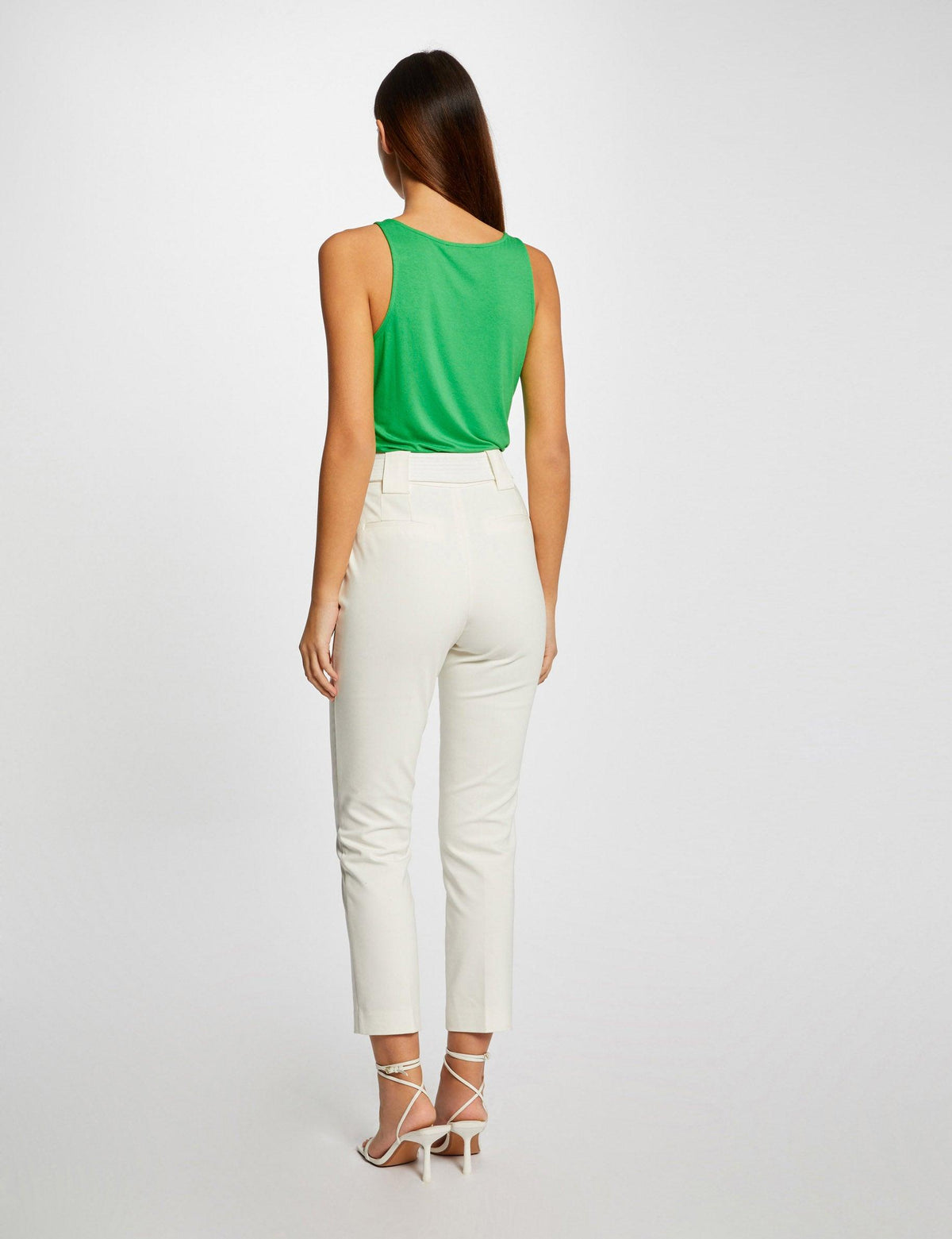 גופיית תחרה בצבע ירוק - MASHBIR//365