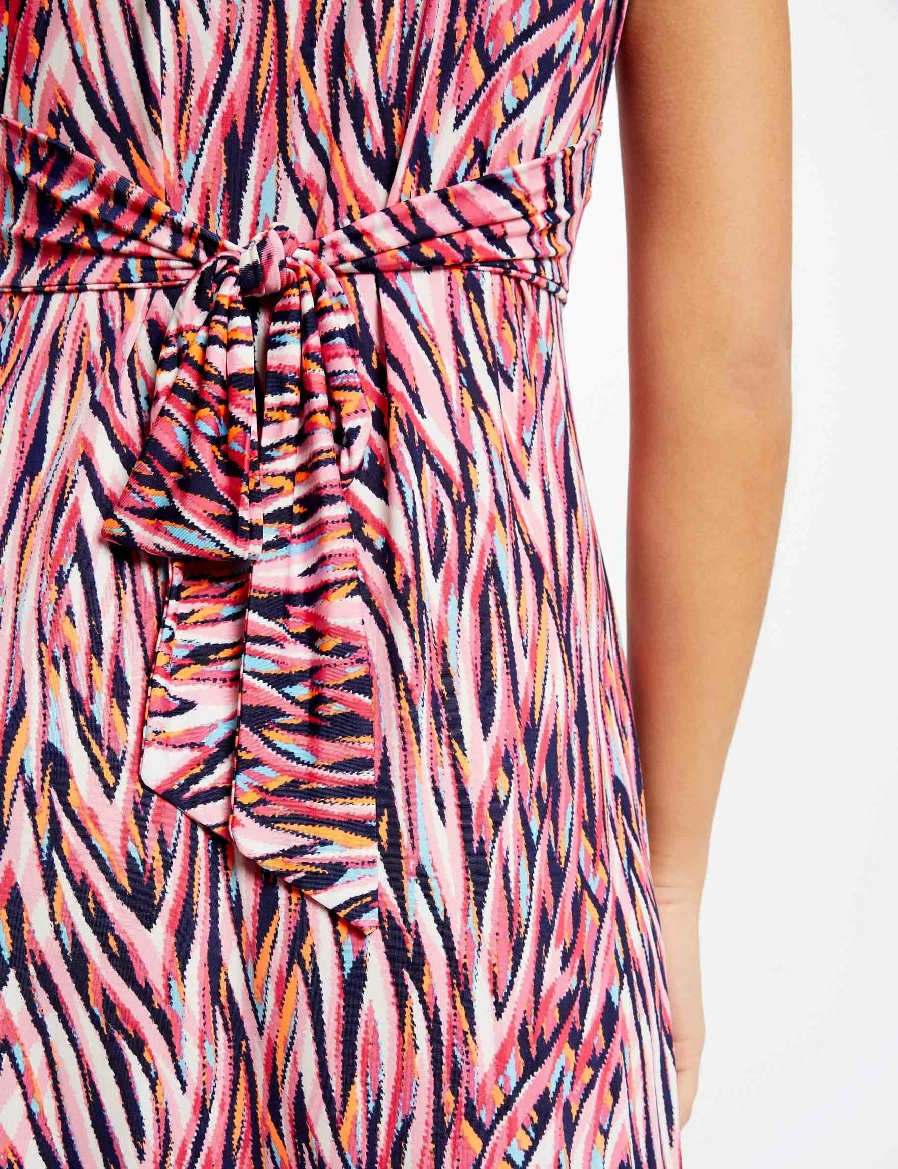 שמלת מקסי עם כיווץ בשילוב צבעים - MASHBIR//365