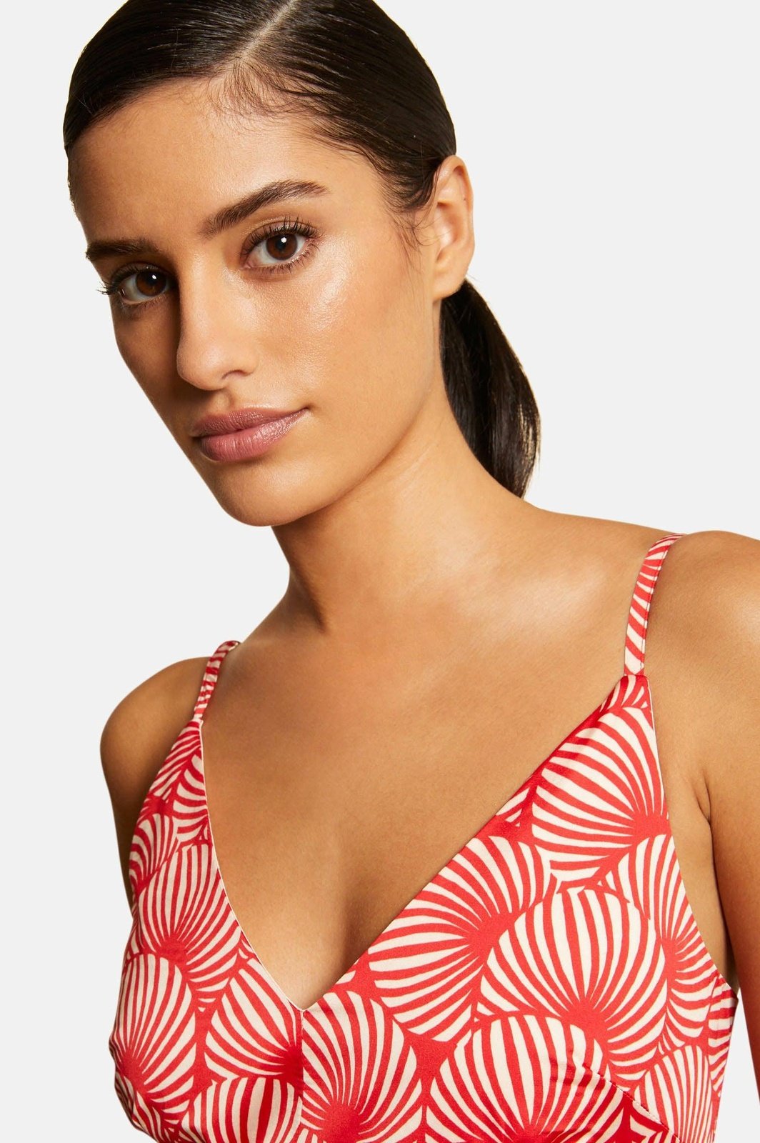 שמלת מיני עם רצועות דקות בצבע אדום - MASHBIR//365