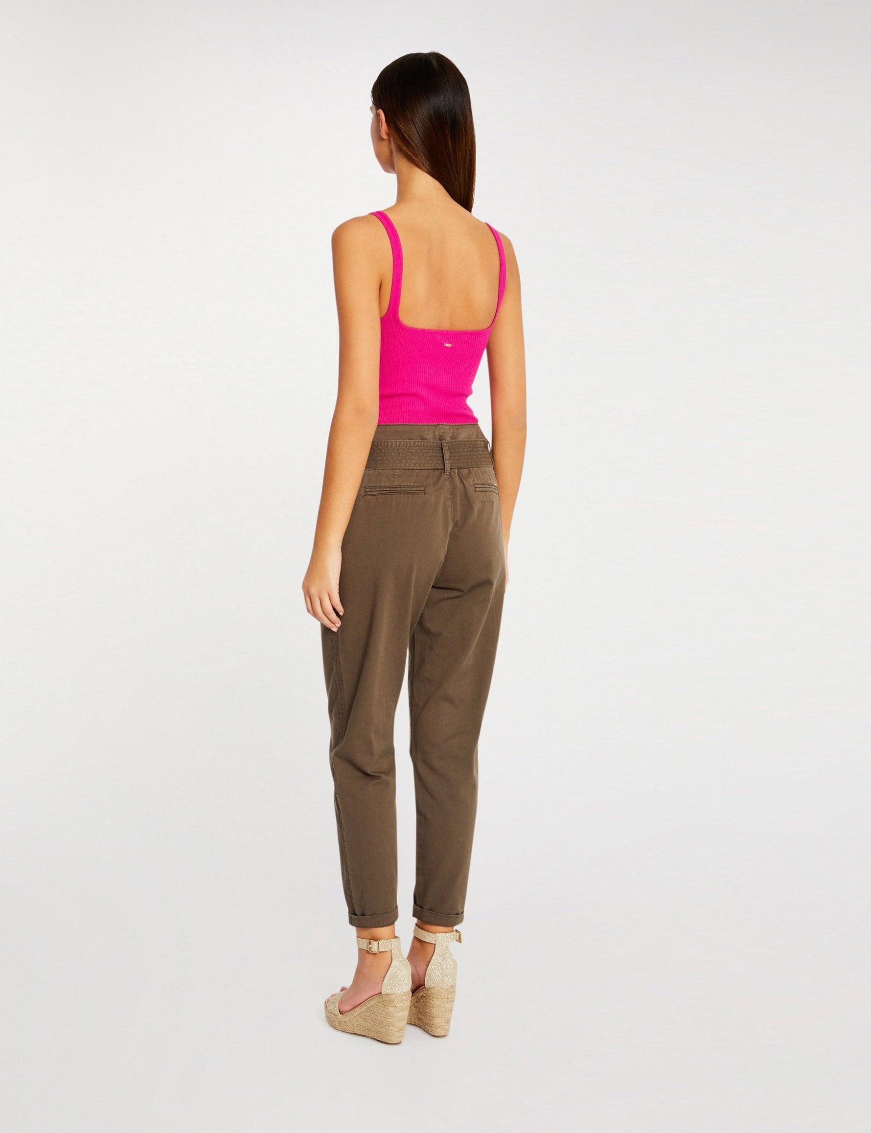 גופייה לנשים בצבע ורוד - MASHBIR//365