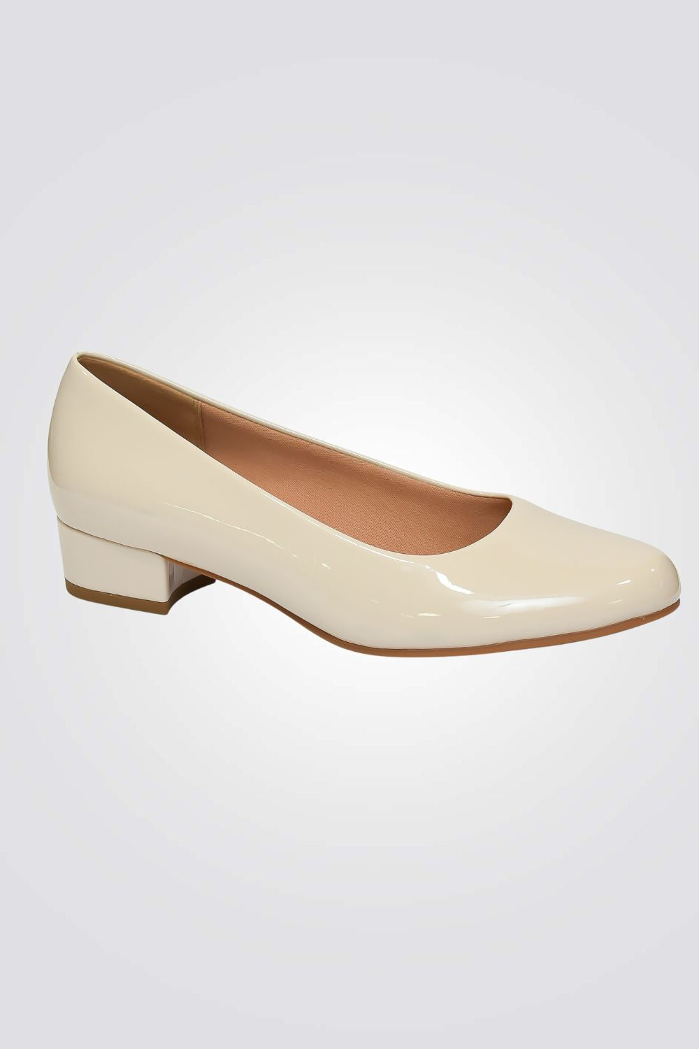 נעל עקב נוחות לנשים בצבע בז' מבריק