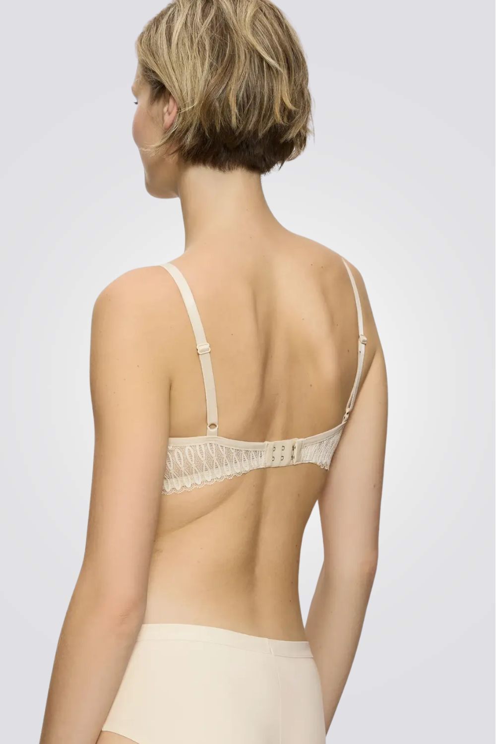 חזייה מרופדת Aura Spotlight WHP בצבע בז'