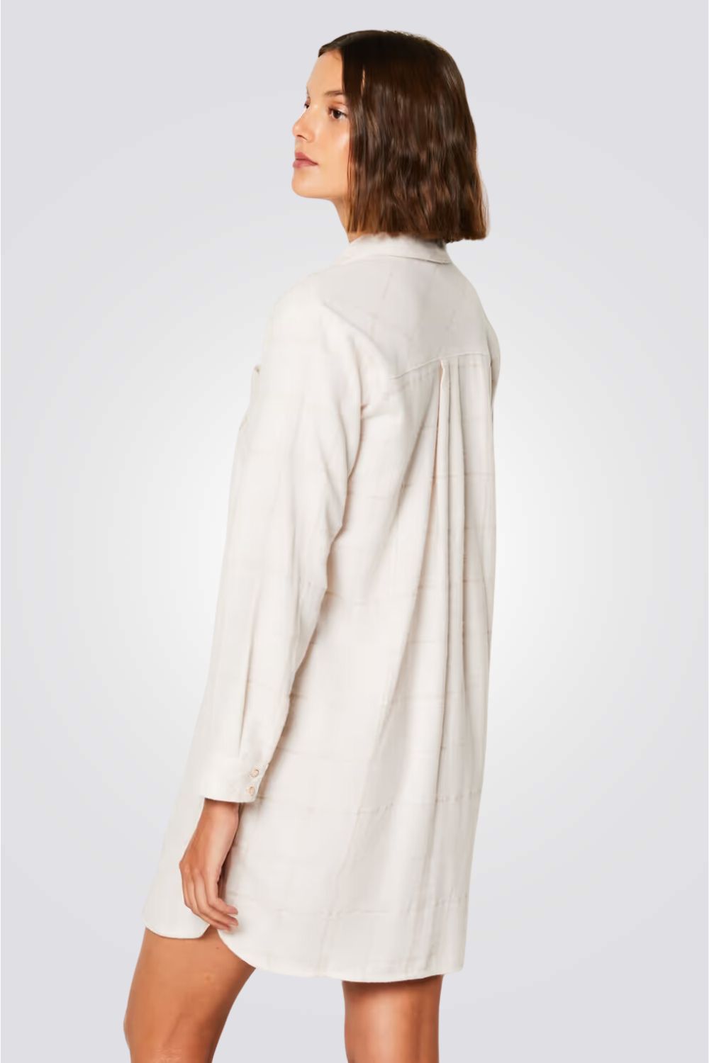 כותונת לילה מכופתרת MALINA בצבע לבן