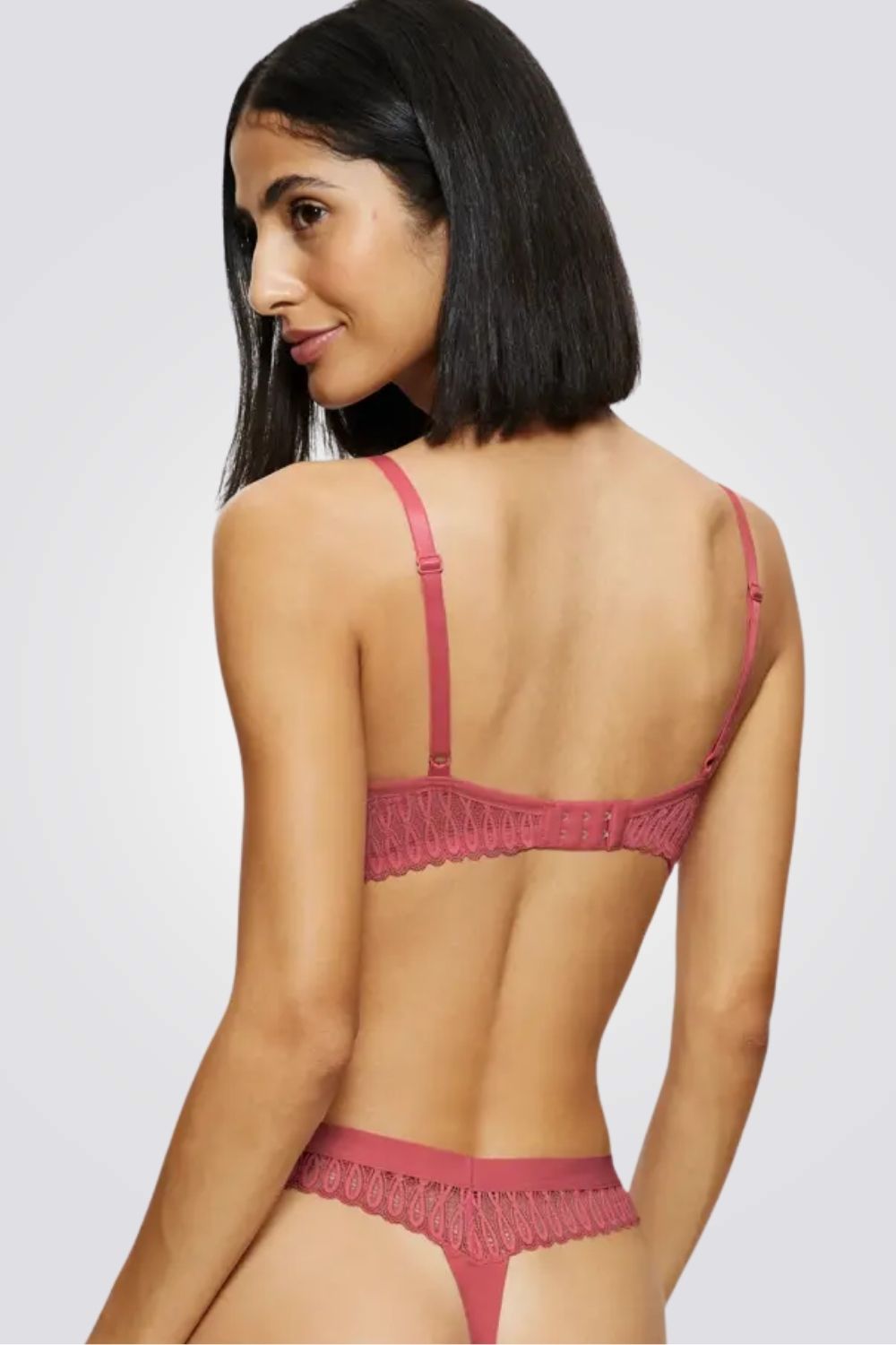 חזייה מרופדת Aura Spotlight Conscious WHP בצבע בורדו