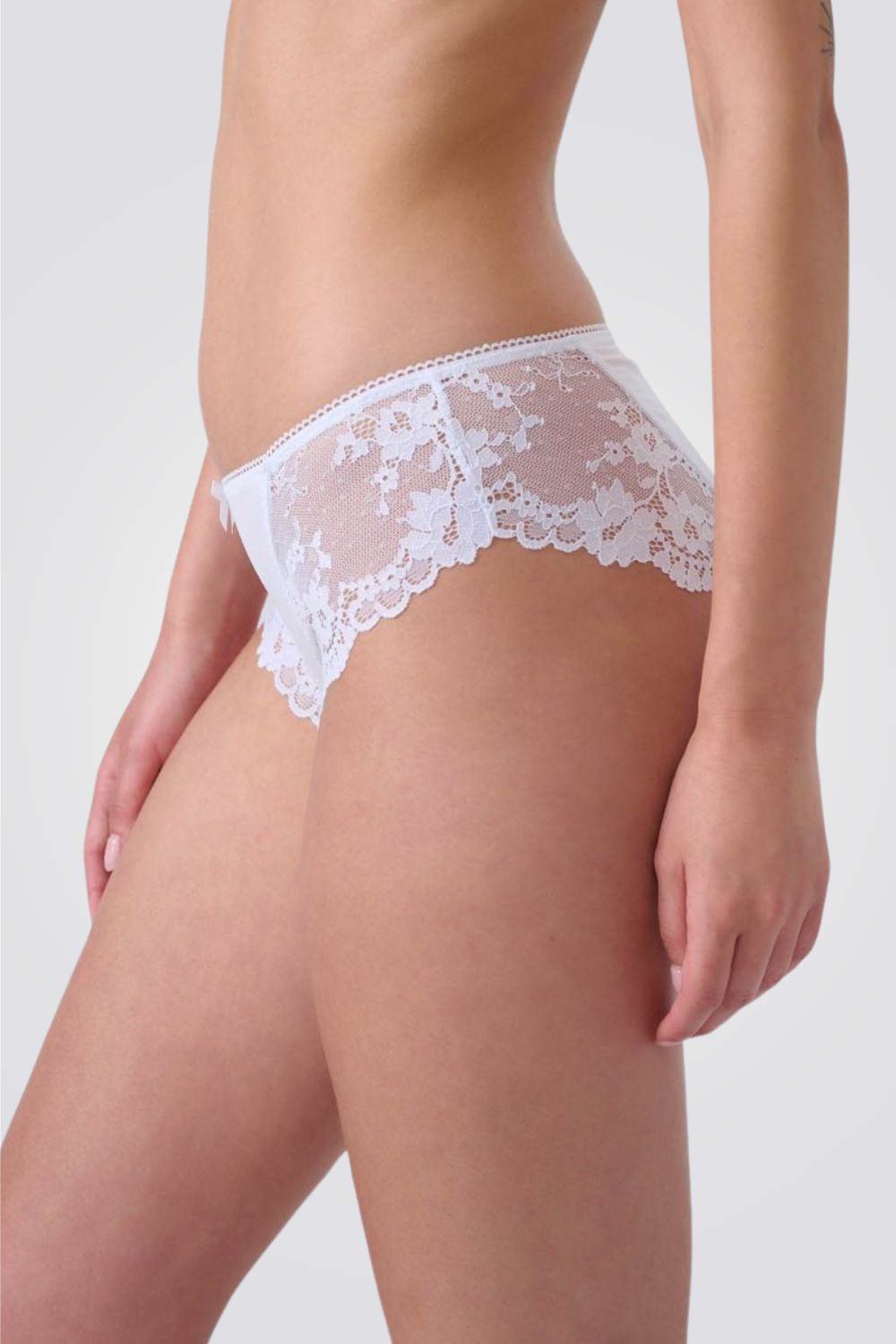 תחתוני ביקיני בשילוב תחרה | פמינה