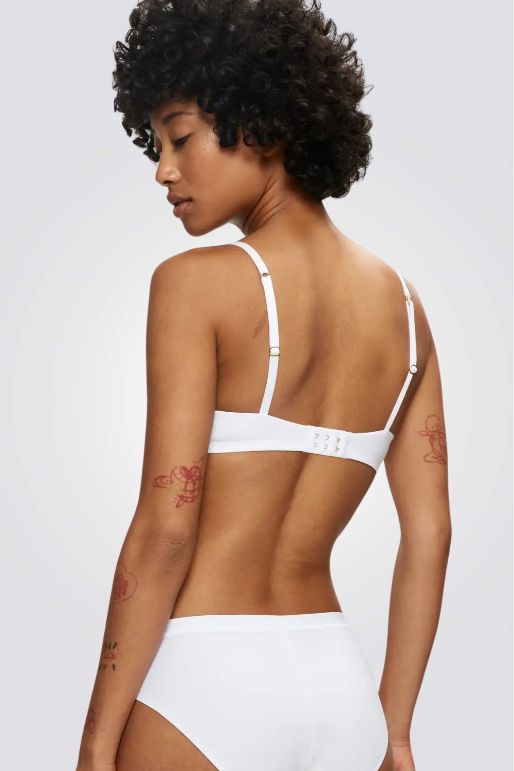 חזיית Body Make-Up Essentials WHP בצבע לבן