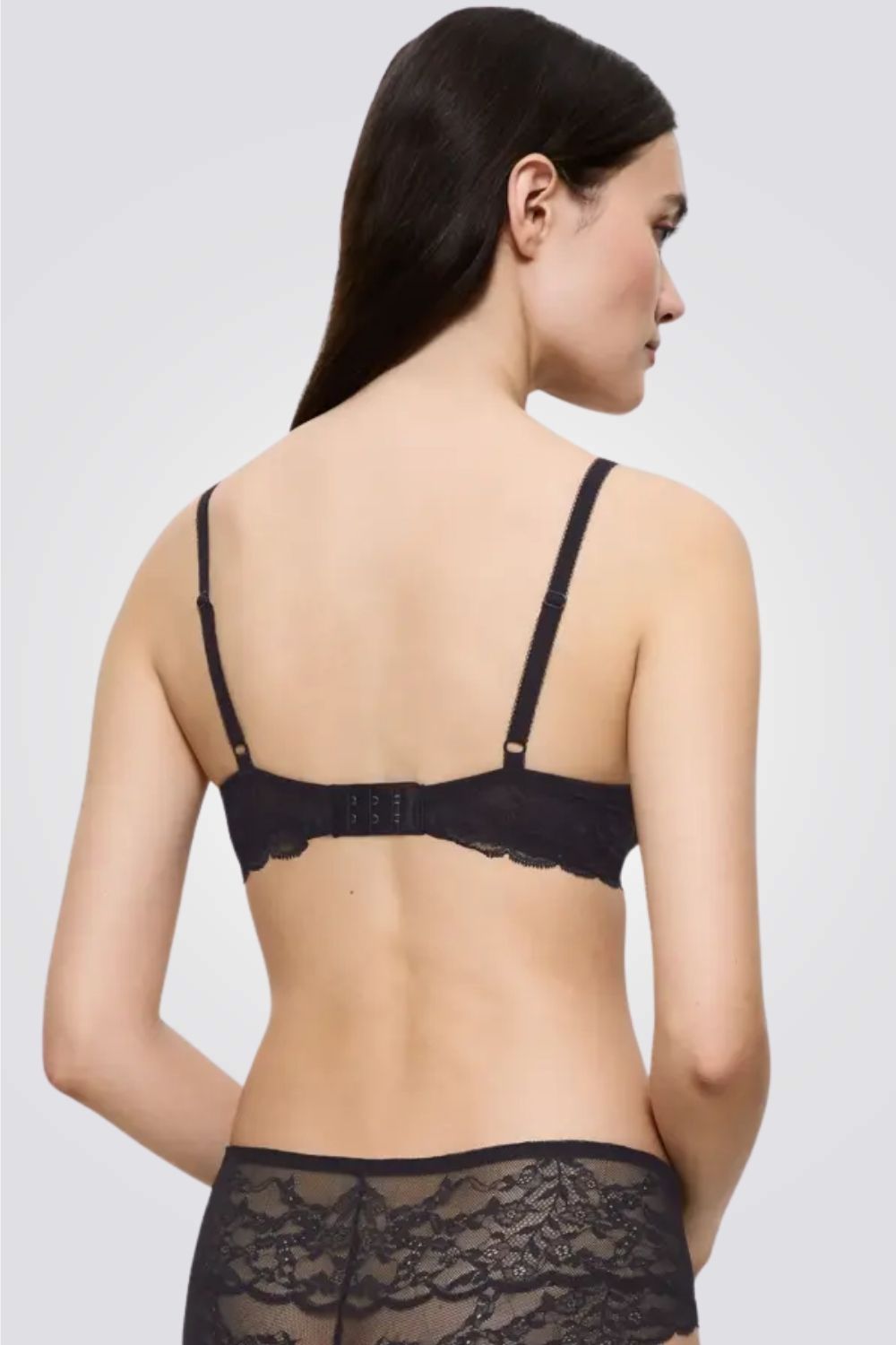 חזייה מרופדת בעיצוב טול פרחוני Sensual Spotlight WP שחור