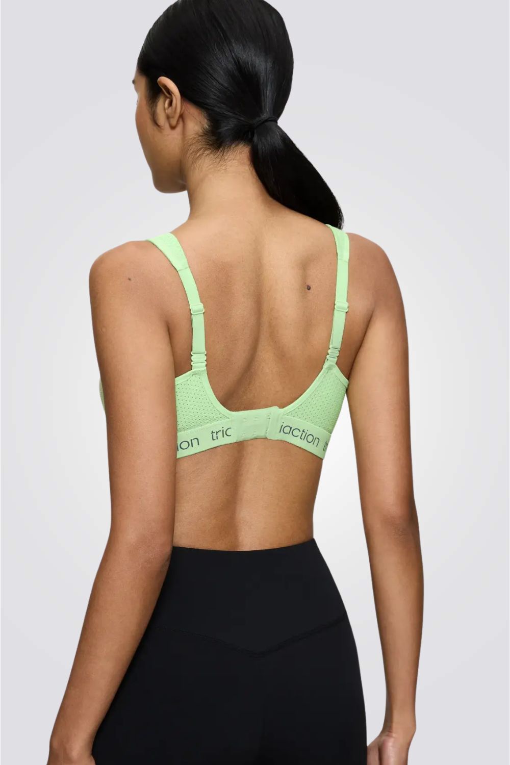 חזיית ספורט TRIACTION ENERGY LITE בצבע ירוק