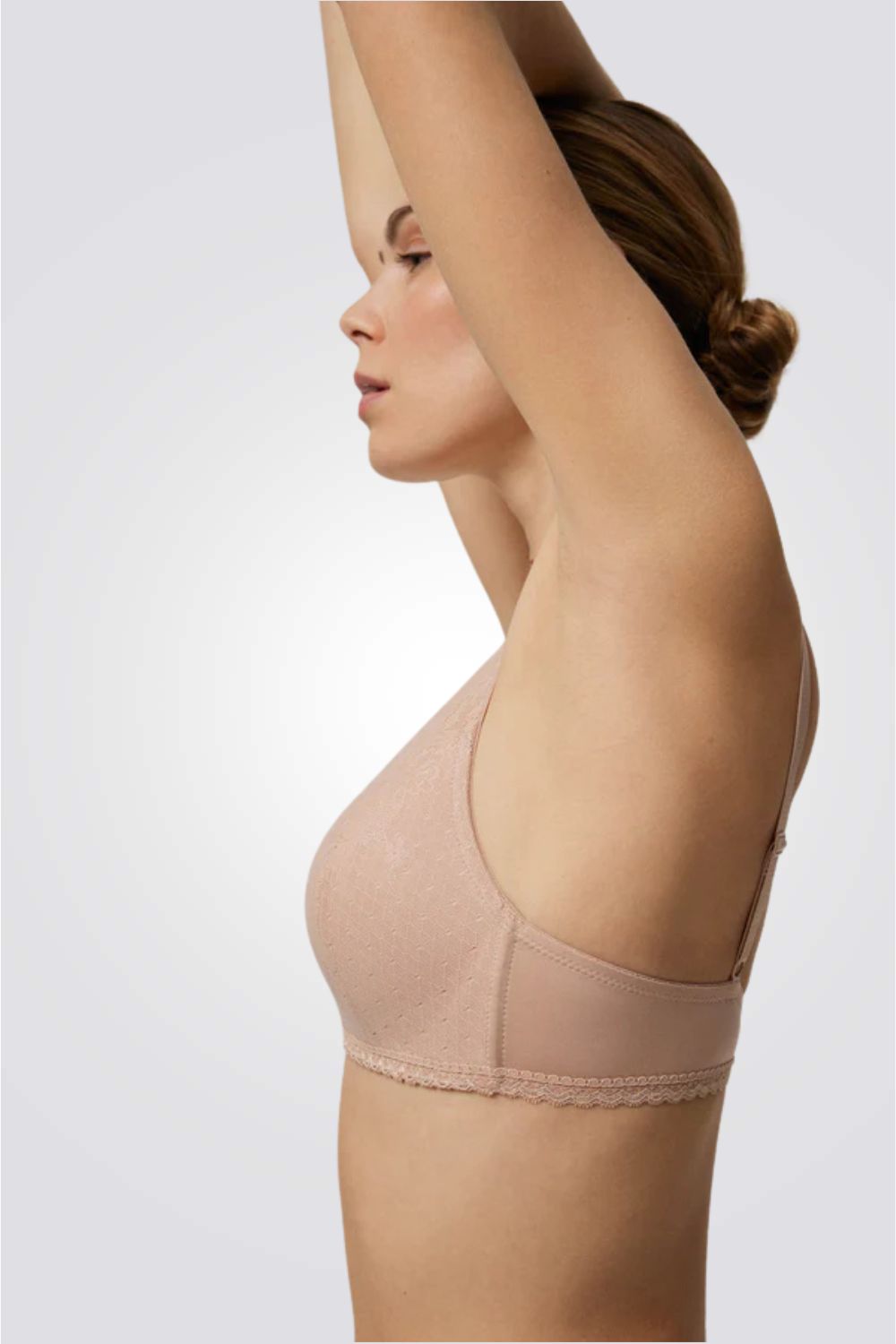 חזייה מרופדת בצבע ניוד