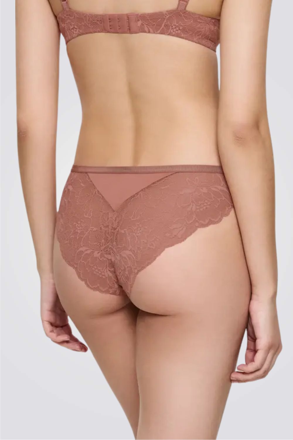 תחתונים ברזילאיים Amourette Charm T חום