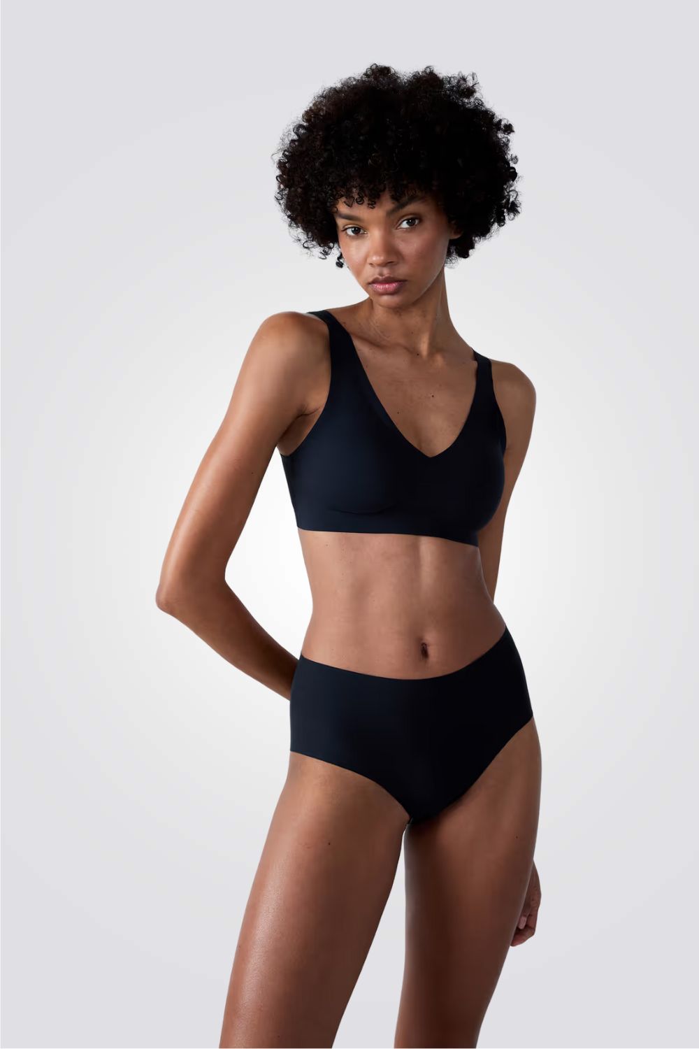 תחתוני בקיני גבוהים PURE FIT בצבע שחור