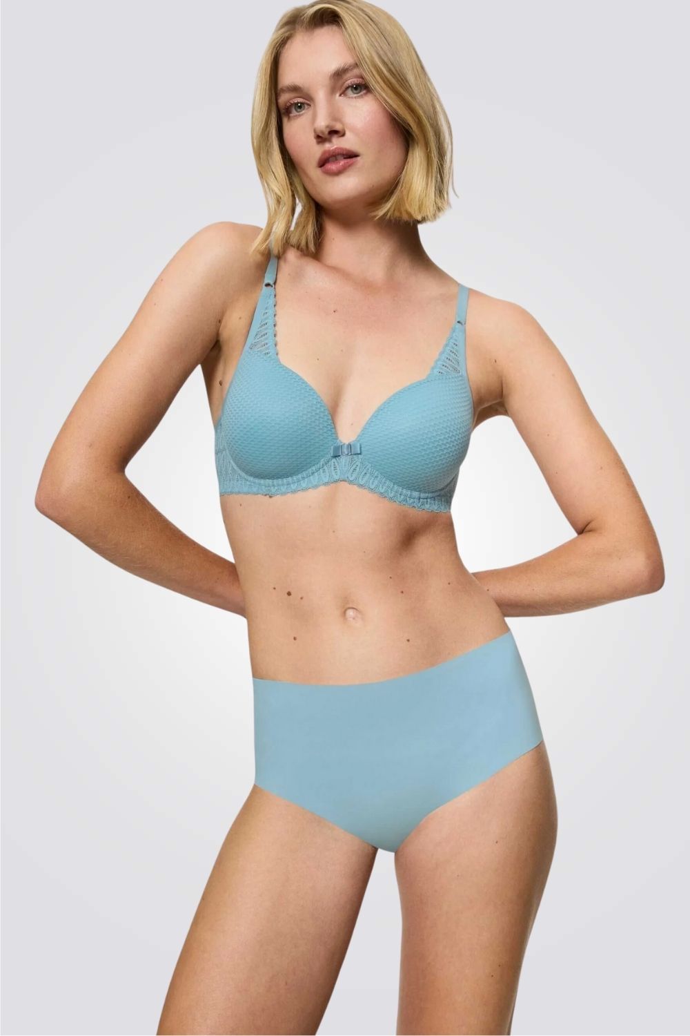 תחתוני מקסי Pretty Micro בצבע תכלת