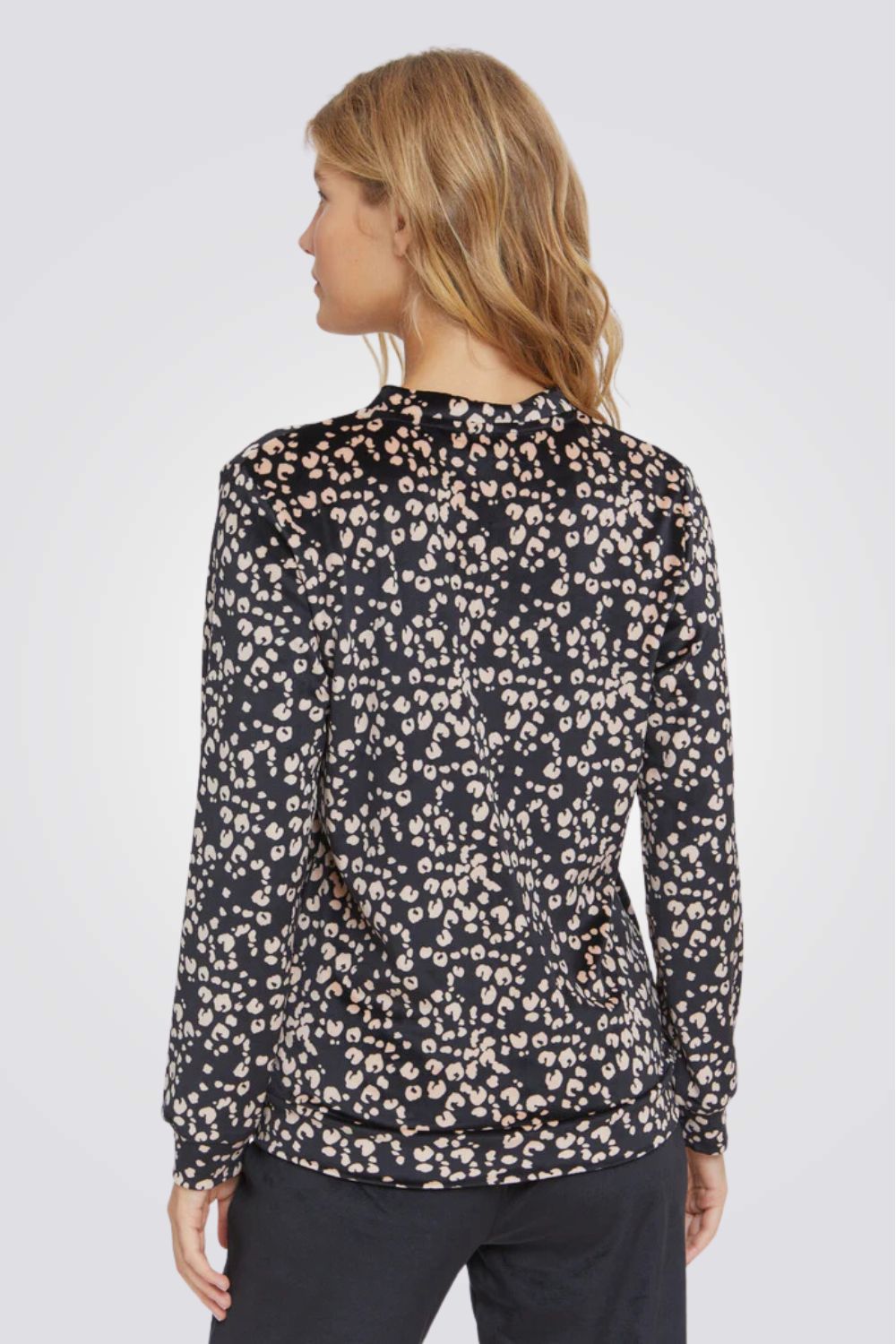 סט פיג'מת מעבר LEOPARD שחורה