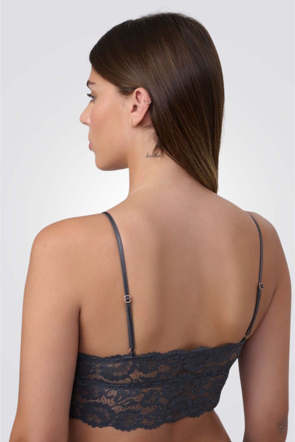 ברלט תחרה עם קאפ נשלף