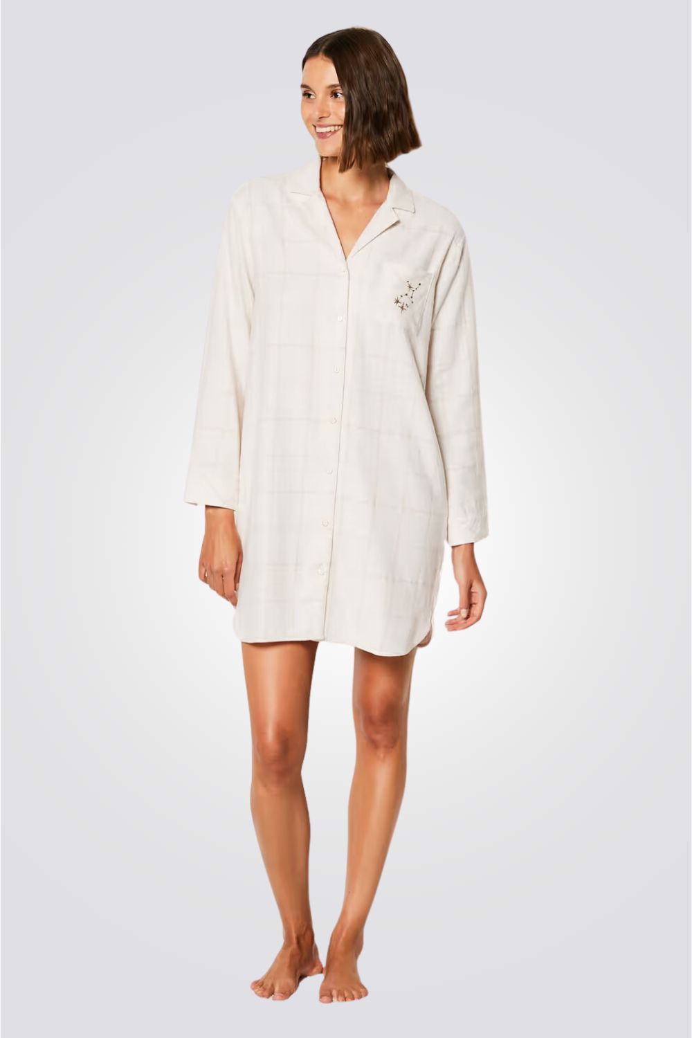 כותונת לילה מכופתרת MALINA בצבע לבן