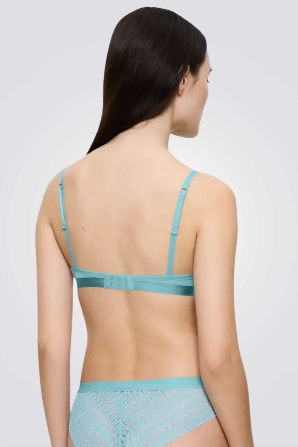 חזיית פוש אפ Aura Spotlight T WHU תכלת