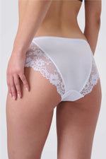 תחתוני ביקיני בשילוב תחרה | פמינה