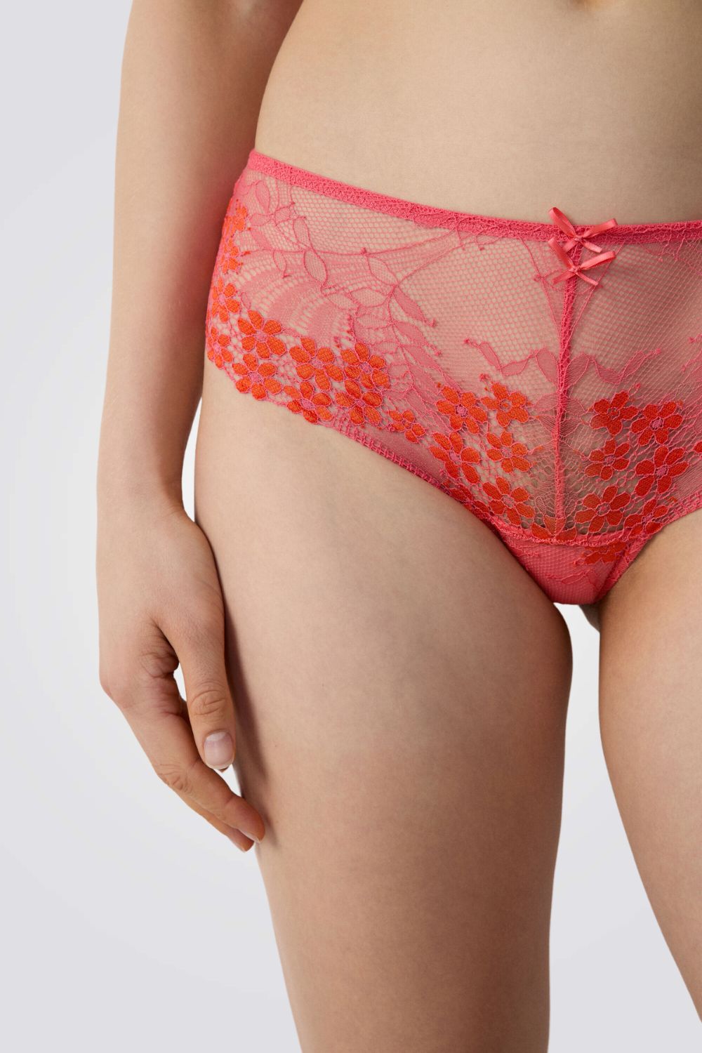 בוקסרון לנשים תחרה SOMPTUEUSE  בעיצוב פרחוני