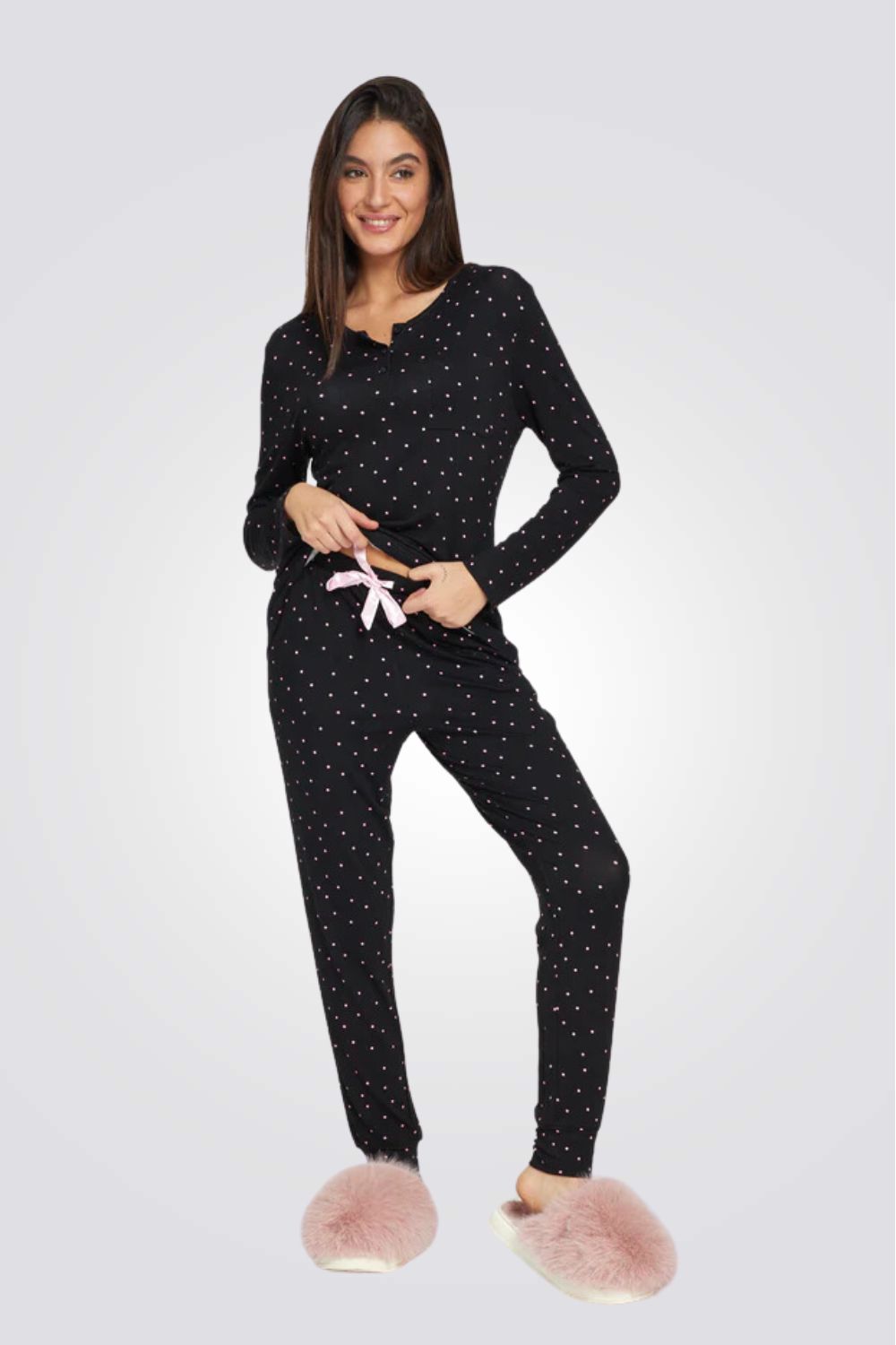 פיג'מת מעבר בהדפס נקודות