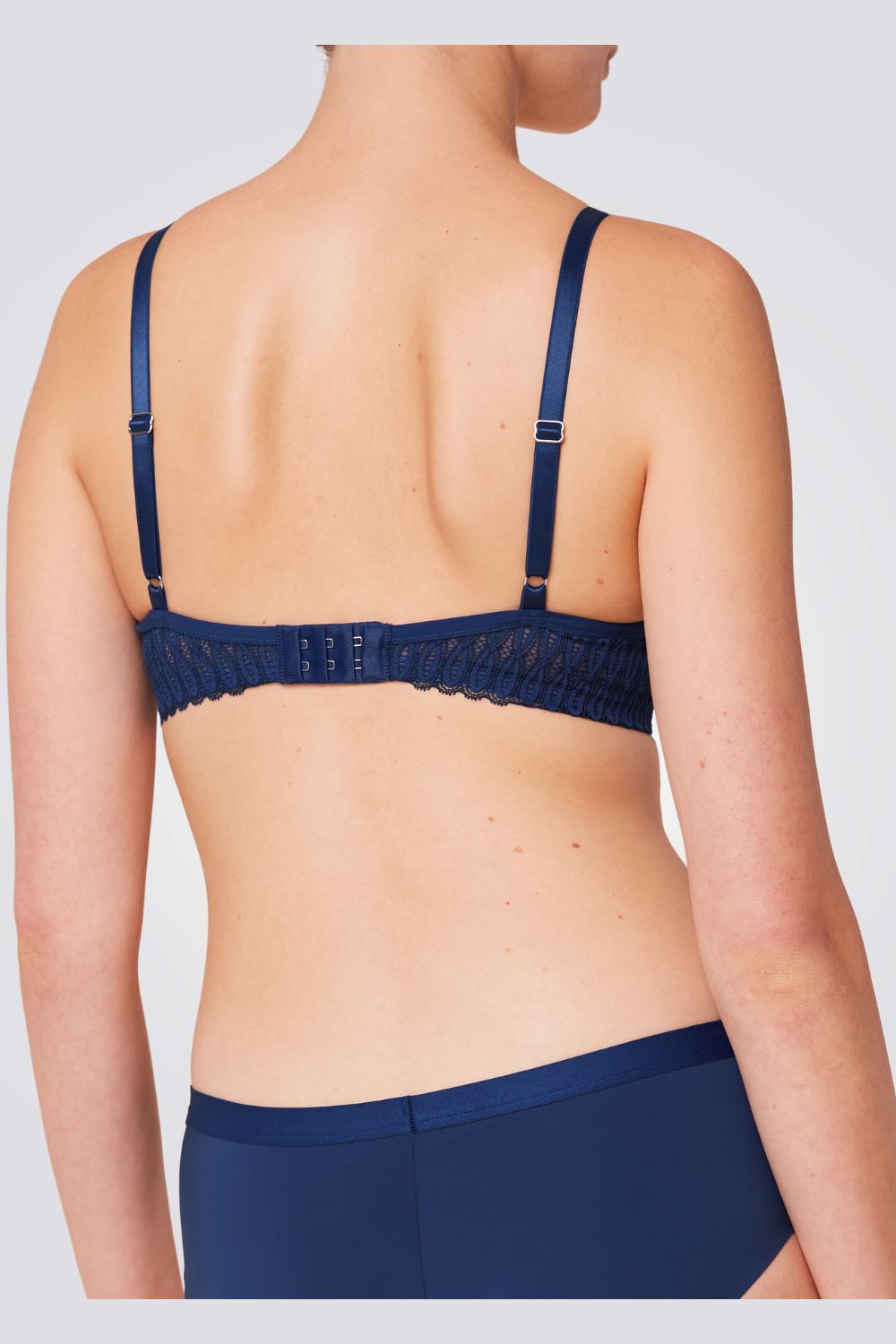 חזייה מרופדת Aura Spotlight T WHP בצבע כחול