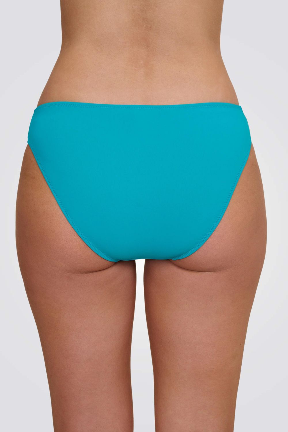 תחתוני ביקיני בגזרה קלאסית בצבע תכלת