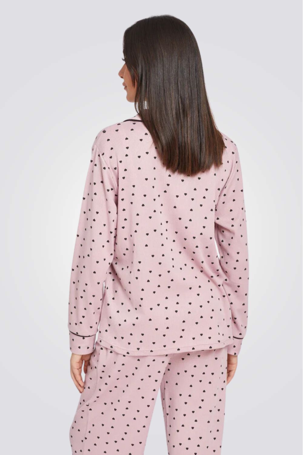 פיג'מת וופל מכופתרת הדפס לבבות