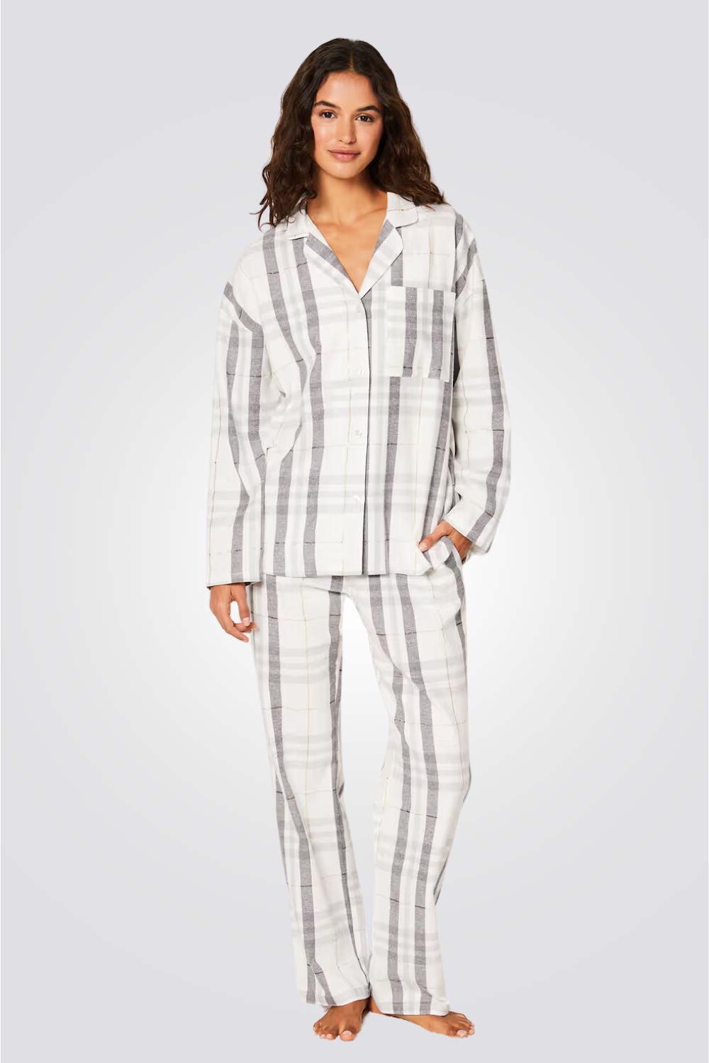 סט פיג'מה ארוכה GEMMY מכופתרת בהדפס משובץ