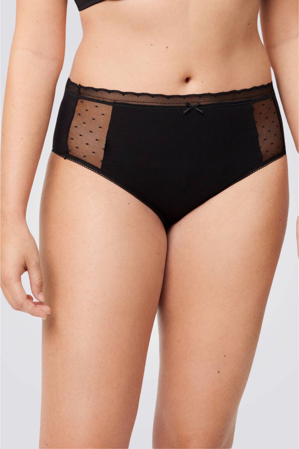 תחתוני מקסי בעיטורי טול חצי שקופים