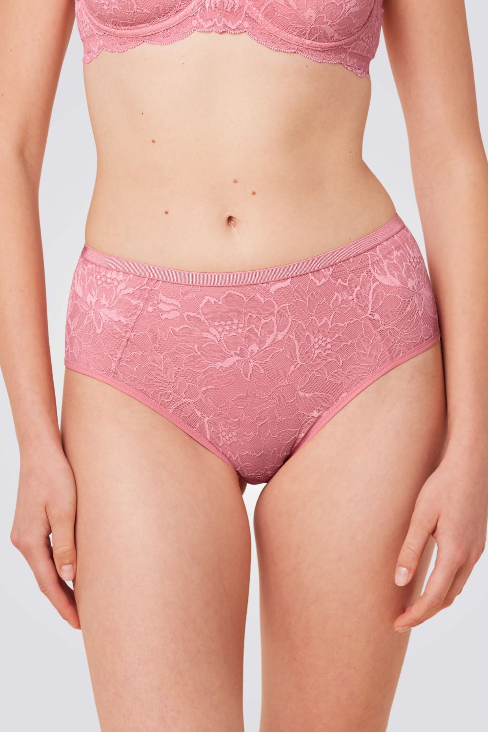 תחתוני תחרה מקסי  Amourette Charm T Maxi02 בצבע ורוד