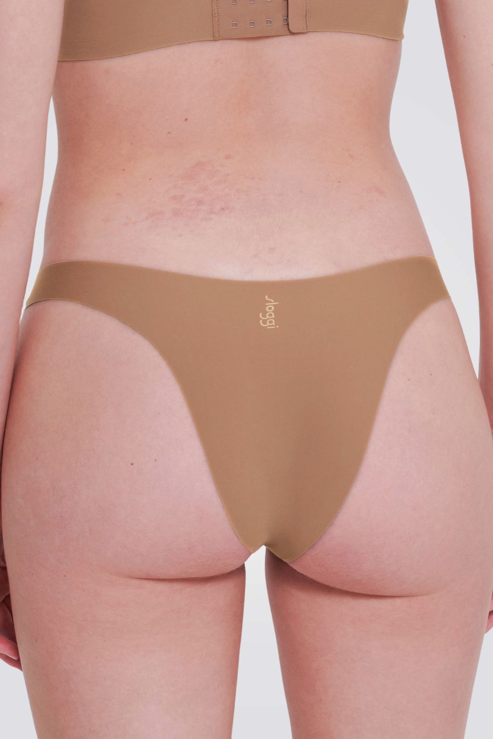 תחתון ברזילאי ZERO Feel 2.0 Tiny tang בצבע חום