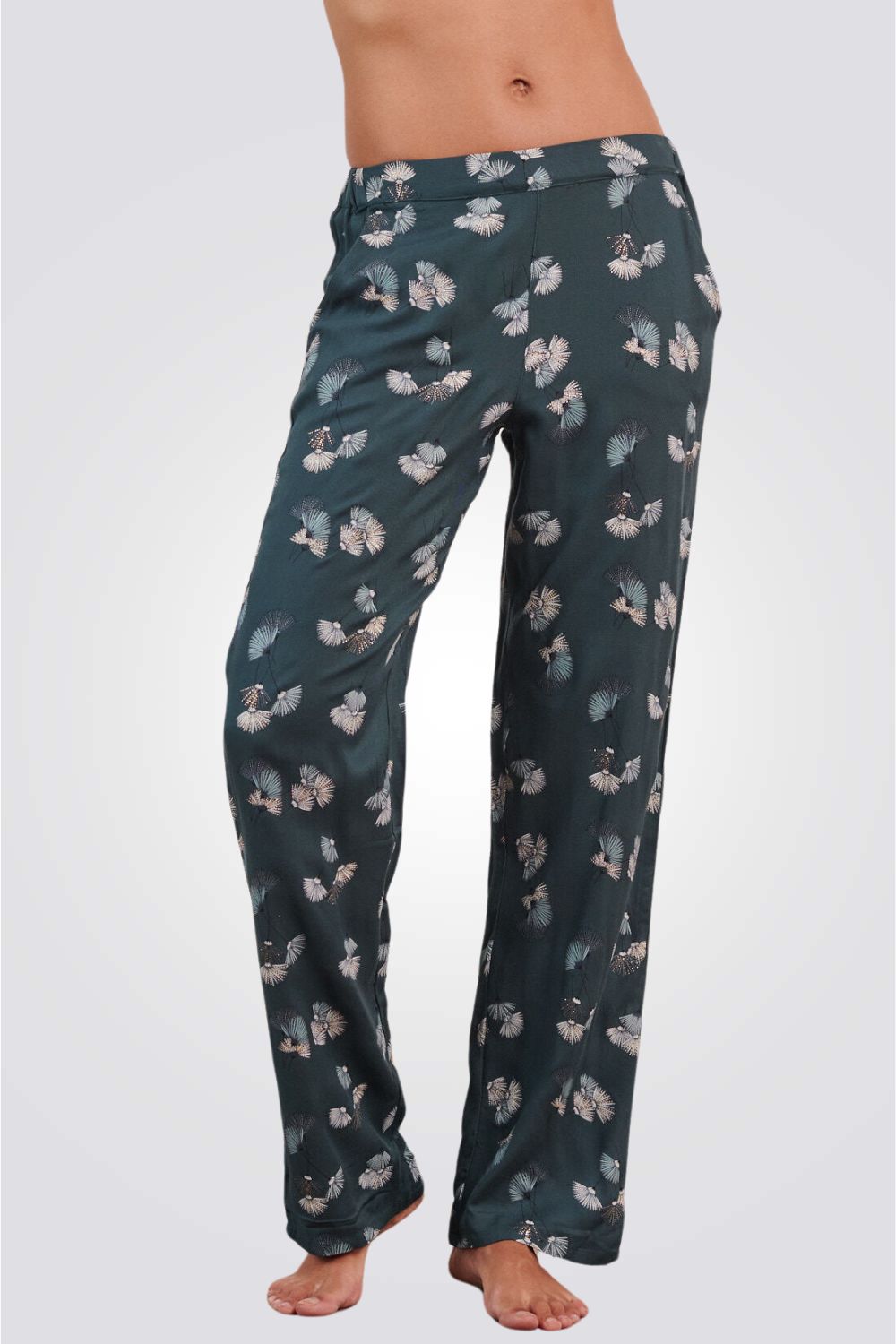 מכנסי פיג'מה ארוכים JUNE  בצבע ירוק