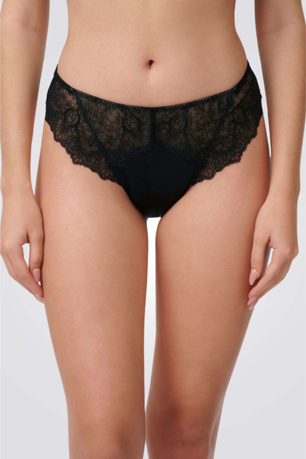 תחתוני תחרה בגזרה ברזילאית