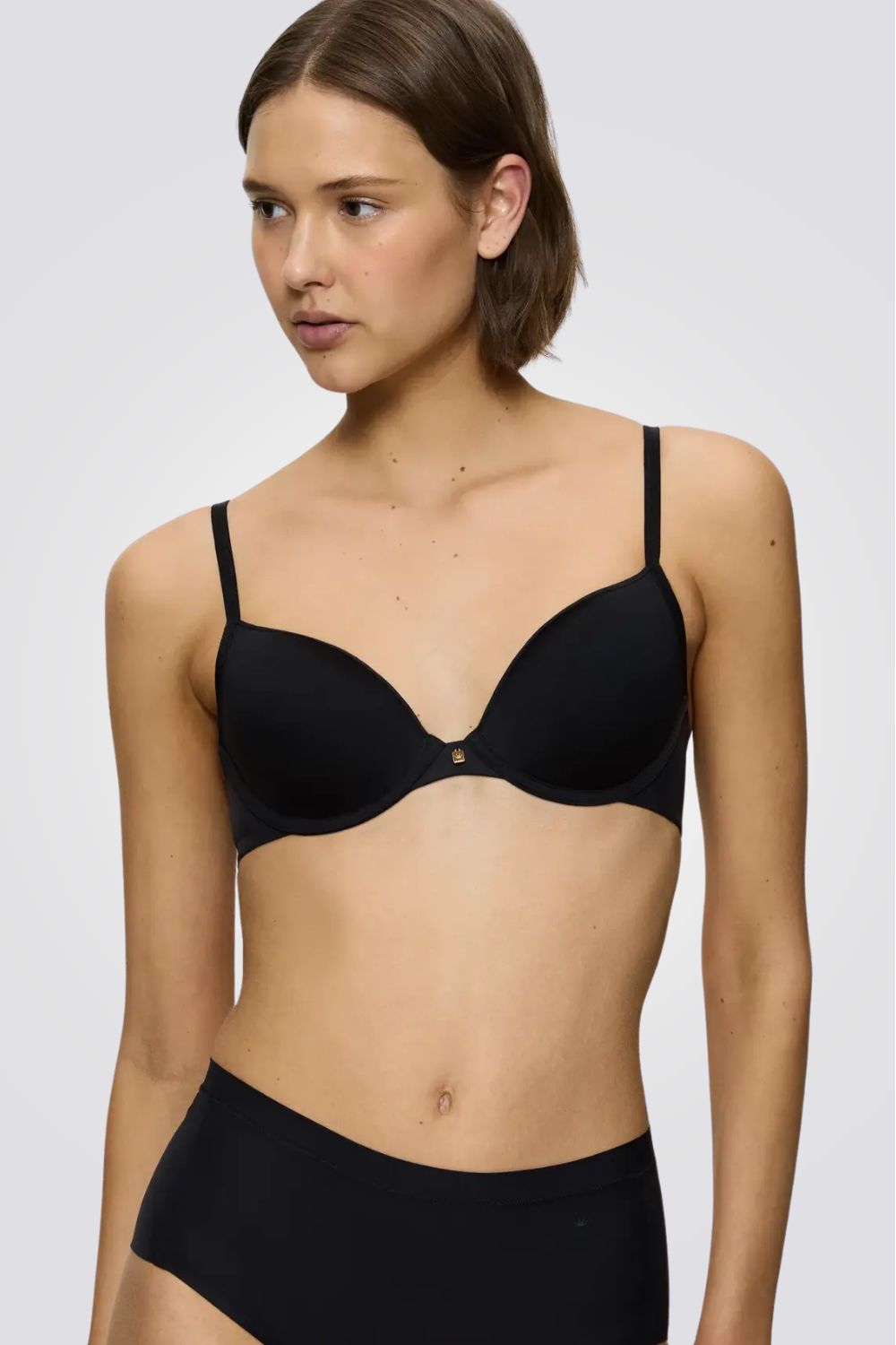 חזייה מרופדת Body Make-Up Essentials WHP בצבע שחור