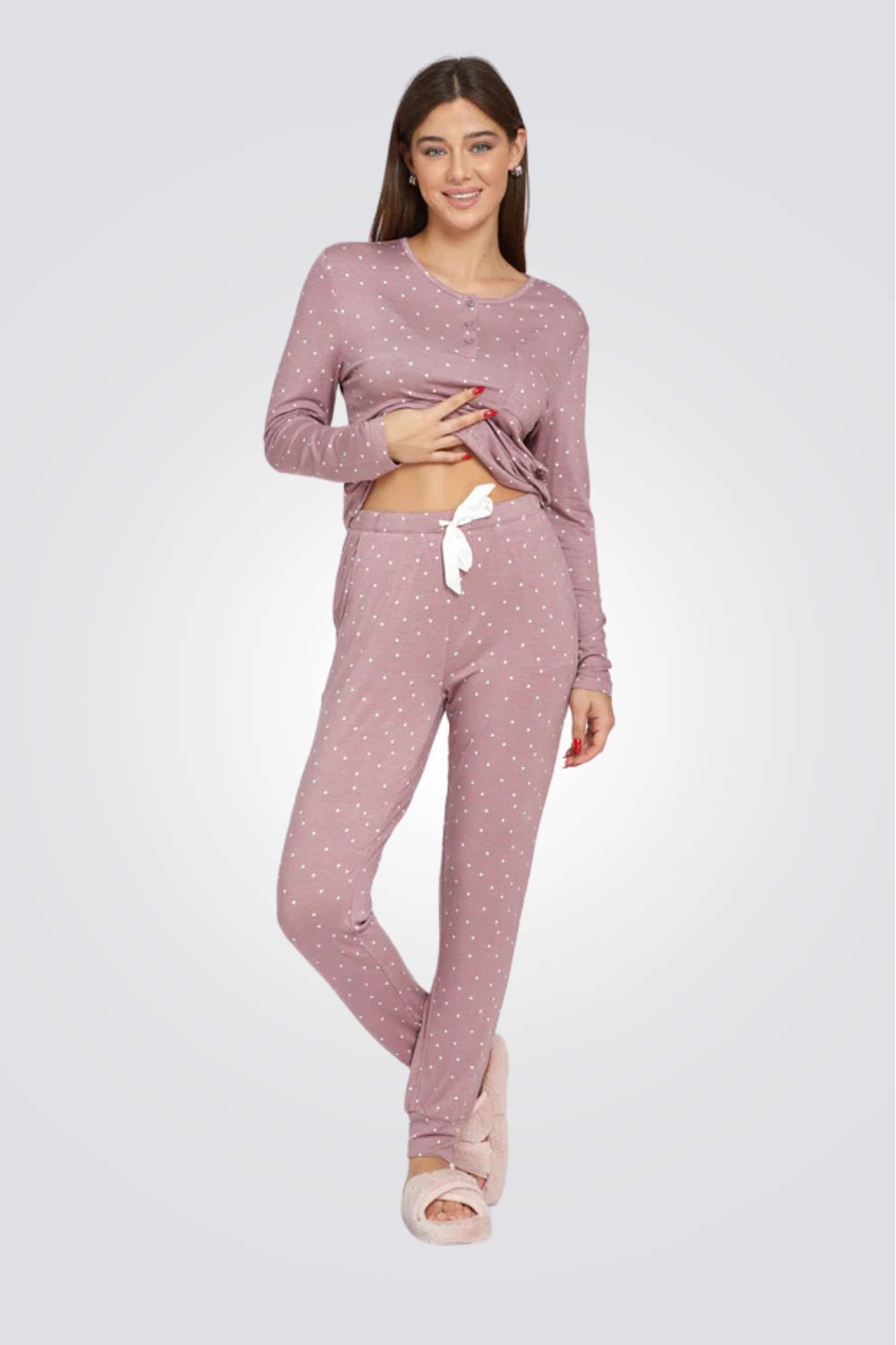 פיג'מת מעבר בהדפס נקודות