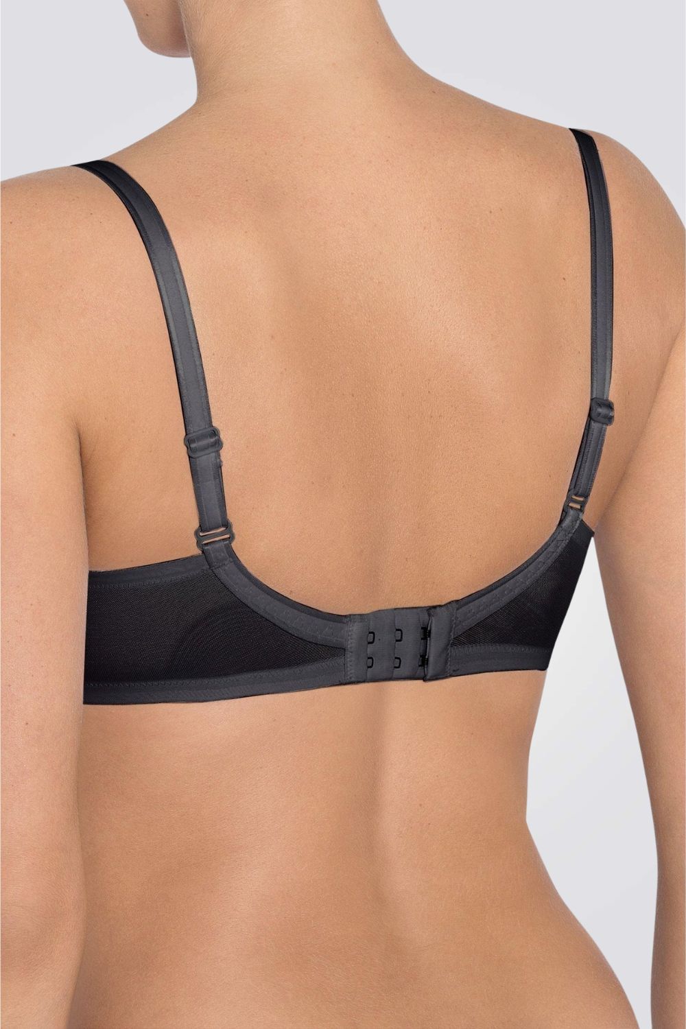 חזייה מרופדת BEAUTY FULL ESSENTIAL WP שחורה