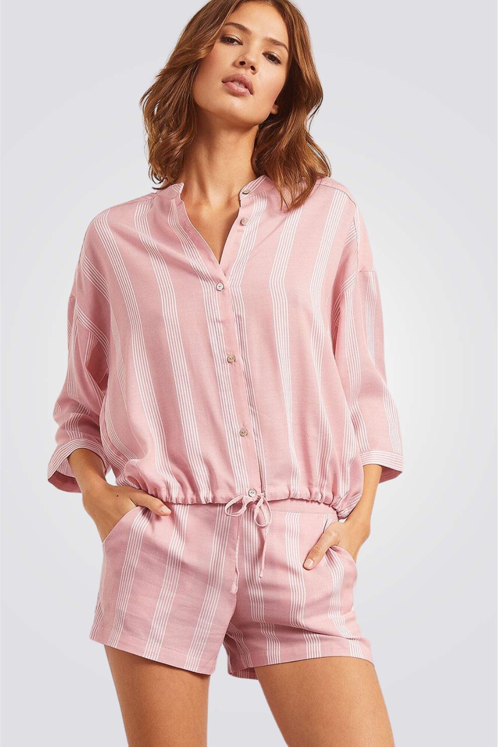 חולצת פיג'מה מכופתרת ANIL בצבע ורוד עם פסים
