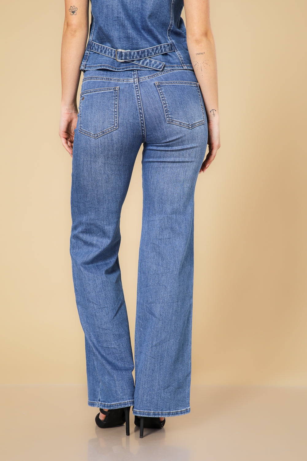 מכנס ג'ינס בוטקאט בצבע כחול
