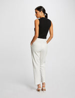 גופייה ללא שרוולים עם צווארון פולו בצבע שחור - MASHBIR//365