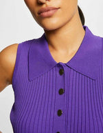 גופייה ללא שרוולים עם צווארון פולו בצבע סגול - MASHBIR//365