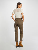 חולצת תחרה קצרה לנשים בצבע אבן - MASHBIR//365